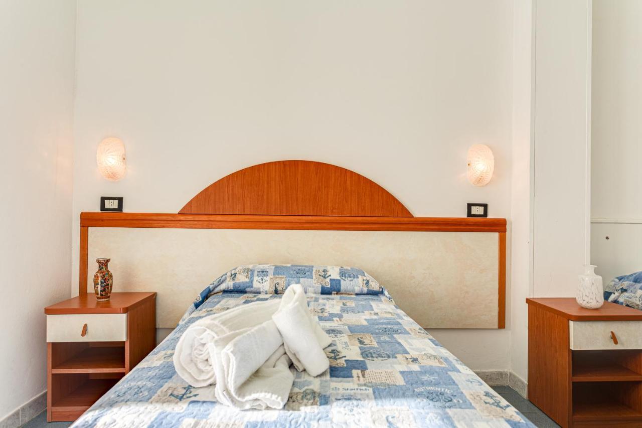 Hotel Augustus Gatteo a Mare Luaran gambar