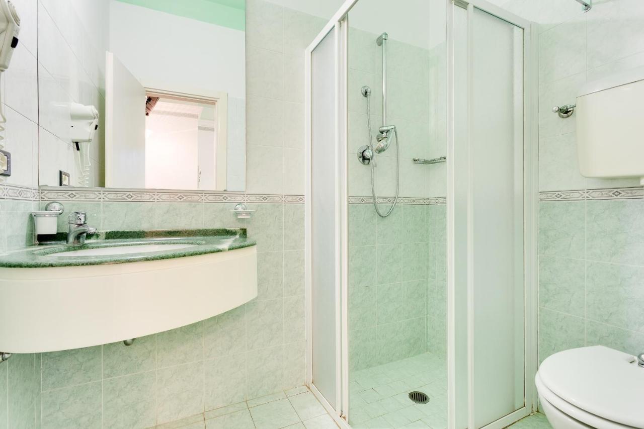 Hotel Augustus Gatteo a Mare Luaran gambar